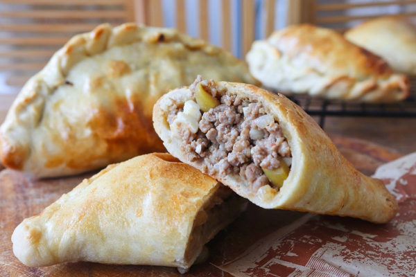 Las Mejores Empanadas de Barcelona: Autenticidad, Gourmet y Promociones que No te Puedes Perder